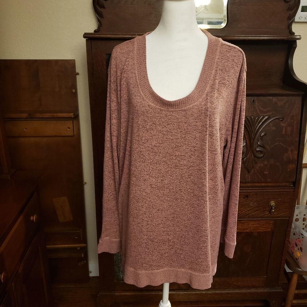 Any body pink‎ sweater excellent condition size 1X soft and cozy